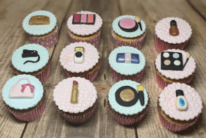 Make up cupcakes - made with love by Julie's Cake Company